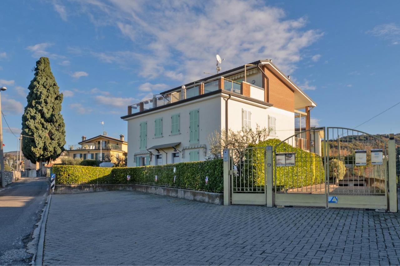 Apartmentsgarda - Rosa Chiare Bardolino Exterior photo