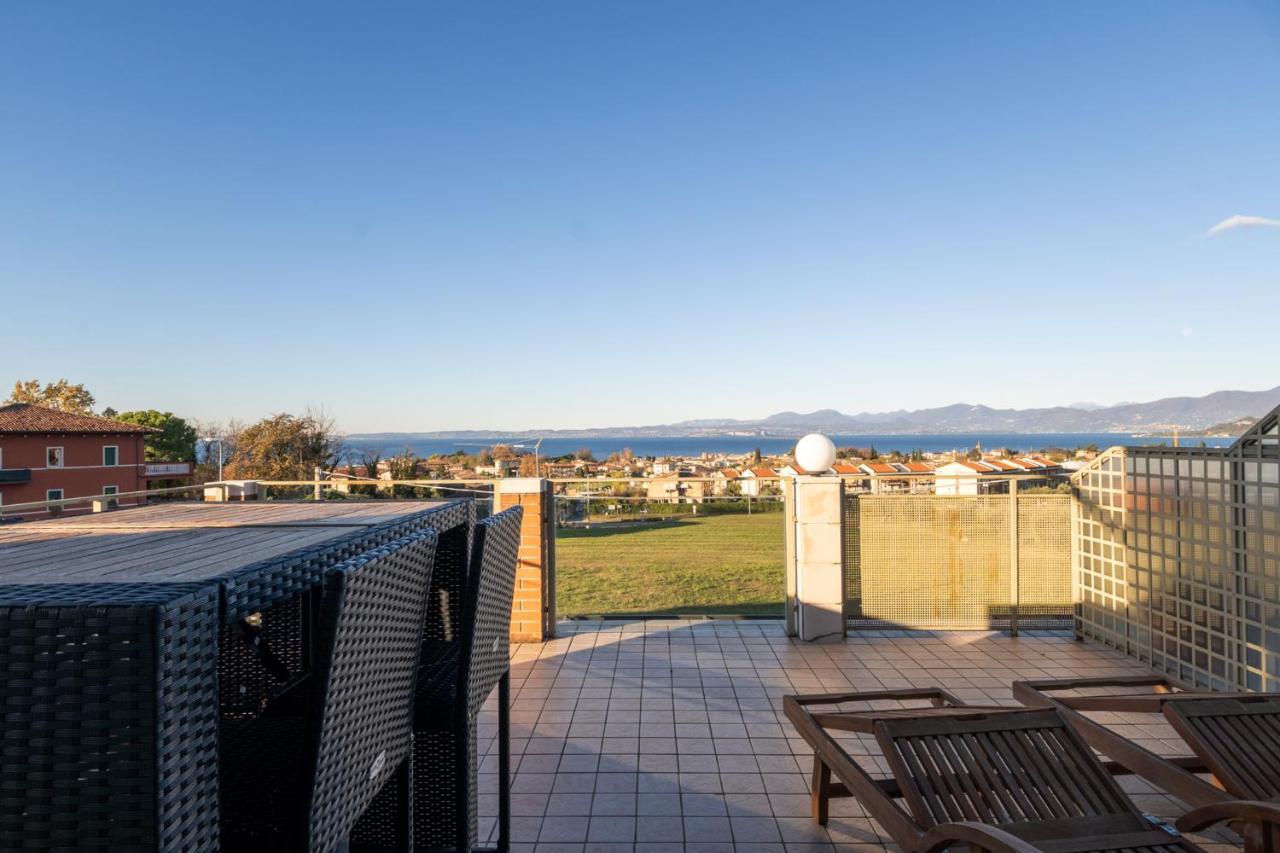 Apartmentsgarda - Rosa Chiare Bardolino Exterior photo
