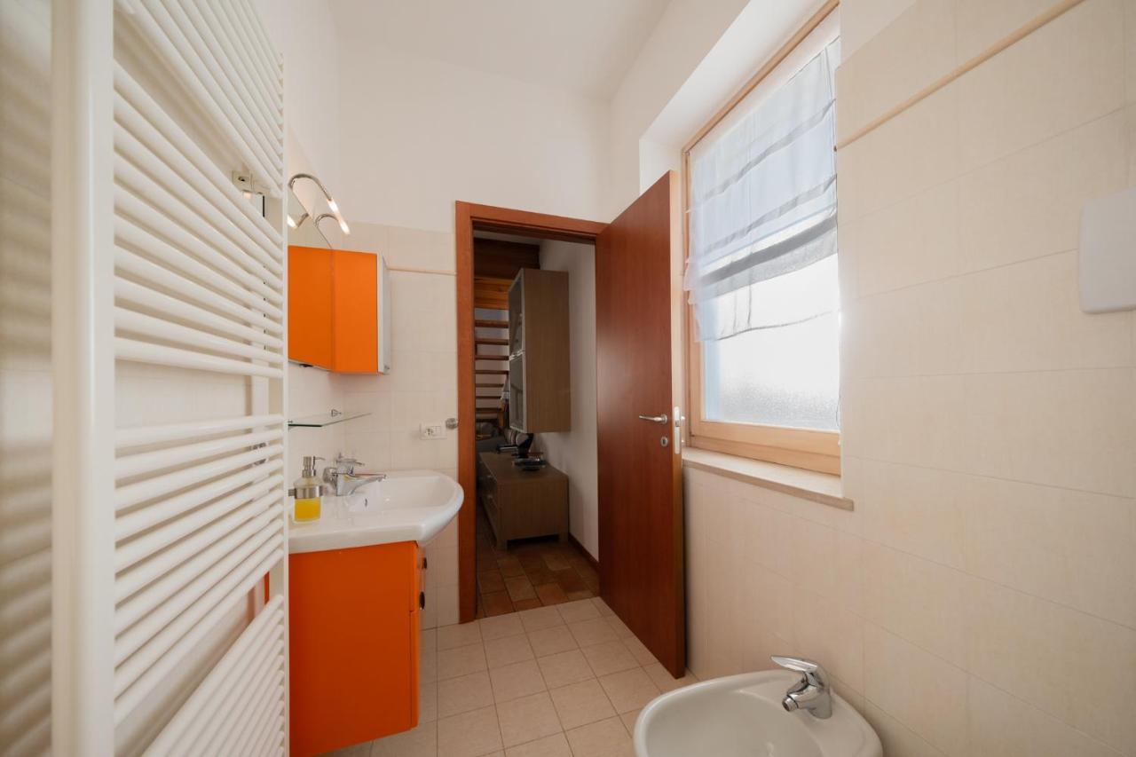 Apartmentsgarda - Rosa Chiare Bardolino Exterior photo